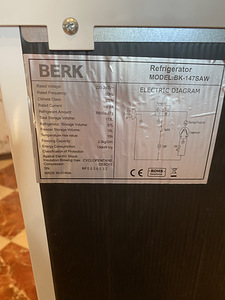 Külmkapp BERK, model: BK-147SAW (6 foto / 6)