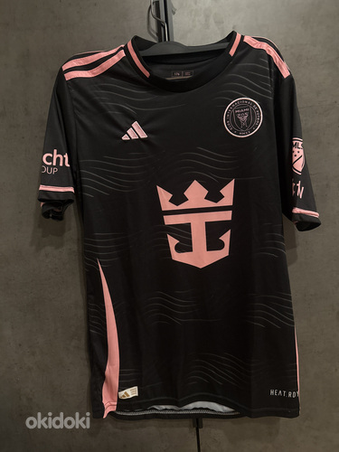 Футболка Messi adidas в чёрно-розовом цвете