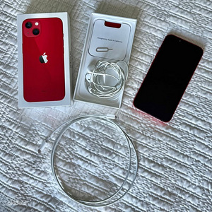 iPhone 13, Red, 128 GB (2 foto / 10)