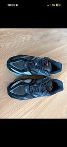 Новые New balance (4 фото из 6)