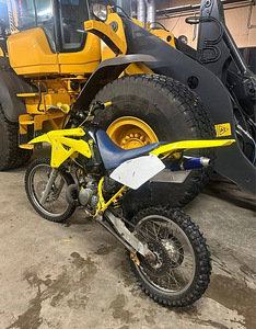 Suzuki 125 2 t (2 foto / 2)