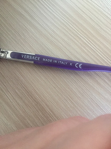 Versace paikeseprillid (2 foto / 3)