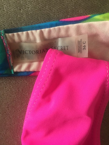 Victoria `s Secret бикини 36с/М (2 фото из 2)