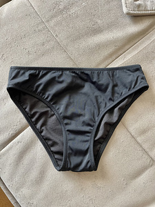 UJUMISPÜKSID, UUED! (2 foto / 2)