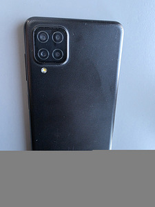 Samsung Galaxy A12 (3 foto / 3)
