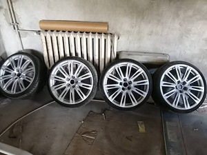 Диски Audi 20" 5x112 (3 фото из 3)