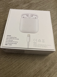 Airpods originaalkarp (2 foto / 3)