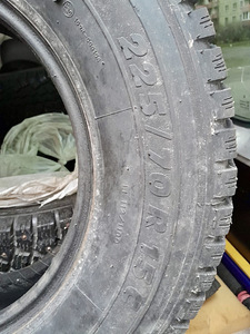 4 rehvi, Master 225 / 70 R 15 C (3 foto / 6)