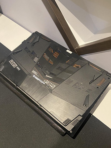 Msi GF75 Thin 10UEK (3 foto / 5)