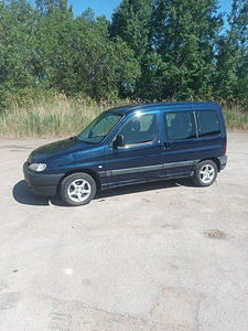 Peugeot partner (2 фото из 5)