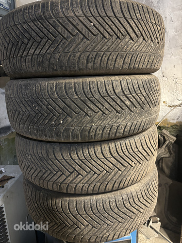 Hankook 235/60 R18