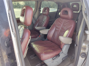 Chrysler Grand Voyager 2.5 CRD 105 kw (6 foto / 8)