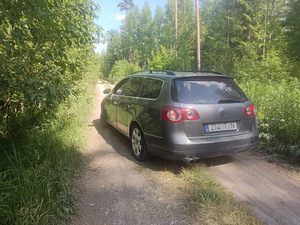 Volkswagen Passat B6 2006 (4 foto / 7)