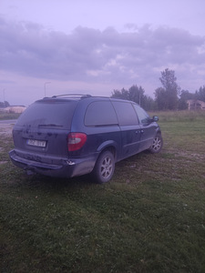 Chrysler grand voyager (4 foto / 8)