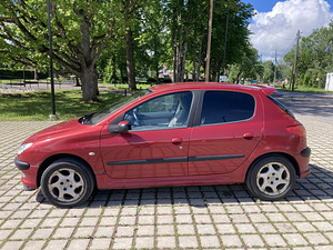 2005 Peugeot 206 (2 foto / 12)