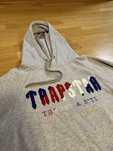 Trapstar худи (2 фото из 3)