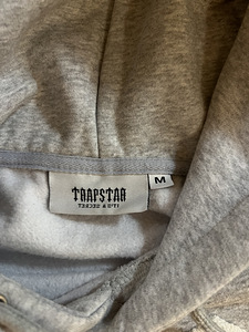 Trapstar худи (3 фото из 3)