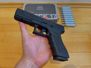 UUS UMAREX Glock 17 gen 3 õhupüstol 4,5mm CO2 Blowback (6 foto / 10)
