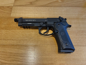 UUS UMAREX BERETTA M9A3 õhkrelv 4,5mm CO2 Blowback (2 foto / 10)