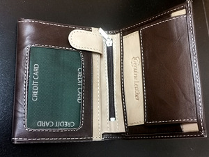 Кошелек Armani (2 фото из 2)