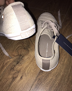 Новые кеды Tommy Hilfiger 39 (2 фото из 4)