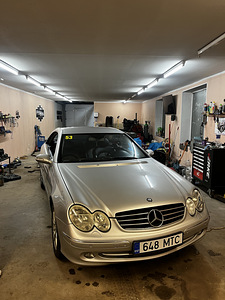 Mercedes Clk 320 (2 foto / 14)