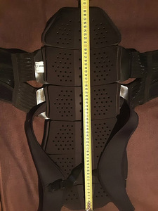 Dainese оригинал (3 фото из 7)