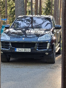 Porsche Cayenne 957 (1 foto / 13)