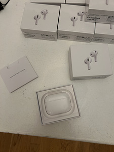 Airpods Pro 3 (1 фото из 5)