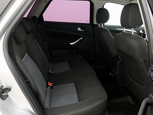 Ford Mondeo Comfort ATM 2.0 TDCi 103kW (7 foto / 7)