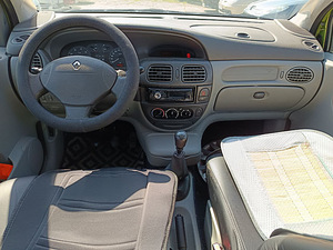 Renault Scenic Facelift 1.4 70kW (5 фото из 7)