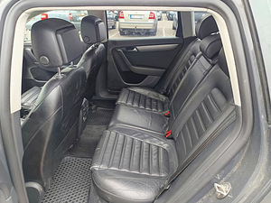 Volkswagen Passat Highline ATM 1.4 110kW (7 foto / 7)