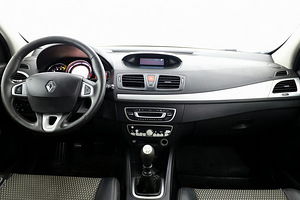 Renault Megane Elegance LPG 1.6 81kW (5 foto / 7)