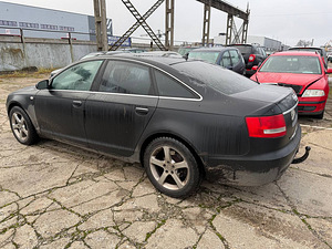 Audi A6 Comfortline 2.0 TDI 103kW (4 фото из 7)