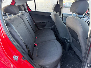 Hyundai i20 Elegance 1.4 74kW (7 foto / 7)