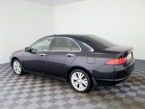 Honda Accord Luxury Facelift ATM 2.0 114kW (4 foto / 7)