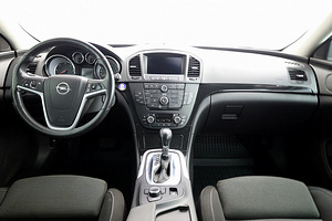Opel Insignia Sports Tourer ATM 2.0 CDTi 118kW (5 foto / 7)