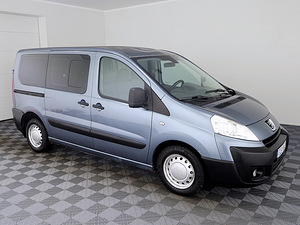 Peugeot Expert Passenger 2.0 HDi 88kW (1 foto / 8)