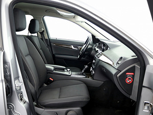 Mercedes-Benz C 250 4Matic Facelift ATM 2.1 CDI 150kW (6 foto / 7)