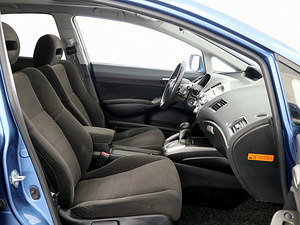 Honda Civic Elegance ATM 1.8 103kW (6 foto / 7)