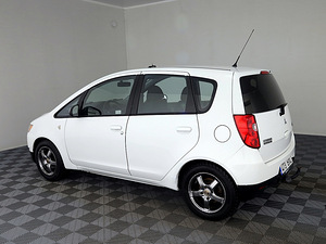 Mitsubishi Colt Facelift LPG 1.3 70kW (4 foto / 9)