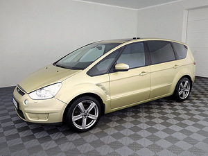 Ford S-MAX Titanium X ATM 2.0 TDCi 96kW (2 foto / 8)