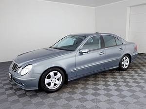 Mercedes-Benz E 200 Avantgarde ATM 1.8 Kompressor 120kW (2 foto / 7)