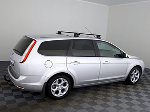 Ford Focus Turnier Facelift 1.6 74kW (3 foto / 7)