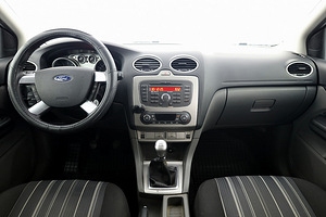 Ford Focus Turnier Facelift 1.6 74kW (5 foto / 7)