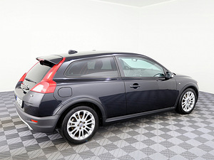 Volvo C30 Summum 1.6 D4 80kW (3 foto / 7)