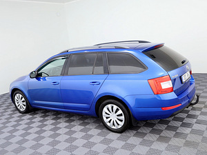 Skoda Octavia Comfortline 4x4 2.0 TDI 110kW (4 foto / 7)
