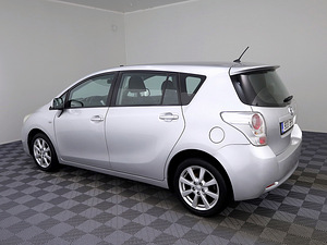 Toyota Verso Linea Sol 2.0 D-4D 93kW (4 foto / 8)
