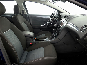 Ford Mondeo Comfort Facelift ATM 2.0 TDCi 103kW (6 foto / 8)