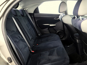 Honda Civic Elegance 1.8 103kW (7 foto / 7)